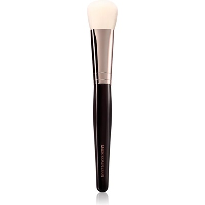 Charlotte Tilbury Magic Complexion Brush плоска четка за грим