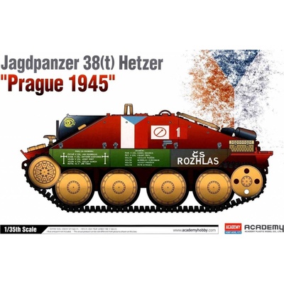 Model Kit military 13277 HETZER "PRAGUE 1945" (1:35)