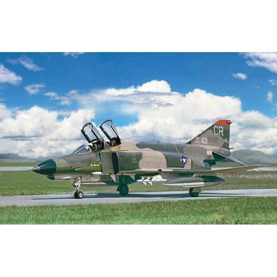 Italeri McDonnell Douglas F 4E Phantom II 1:48