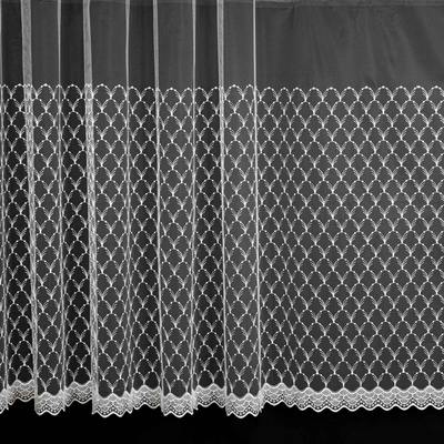 Textil Centrum Kusová hotová tylová záclona 534/601 s řasící páskou a obšitými boky, vyšívané ornamenty, s bordurou, bílá, výška 250 cm x šířka 320 cm (na okno)