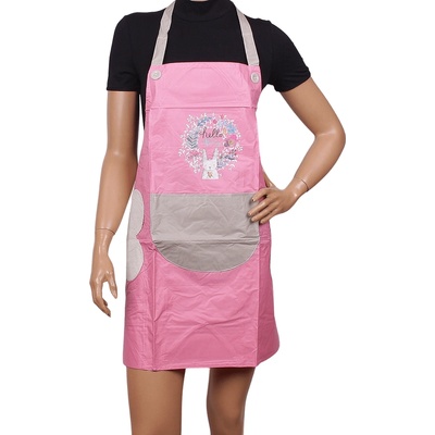 Гумирана престилка за готвене в розово със зайче