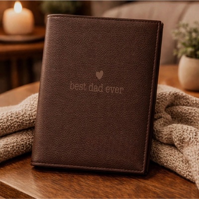 Obal na knihu s gravírováním BEST DAD EVER Barva: Hnědá, Rozměr: 25,5 x 35,5 cm