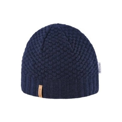 Kama Knitted beanie AW63