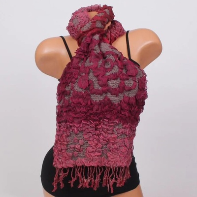 Двулицев дамски шал в цвят бордо, сиво и червено