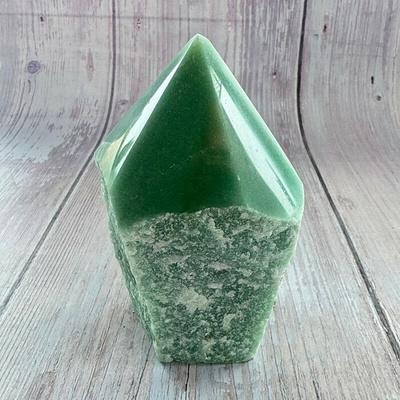 Nefertitis Avanturín zelený špice Brazílie 10 NF59658 - cca 5,9 x 11 cm, 563 g