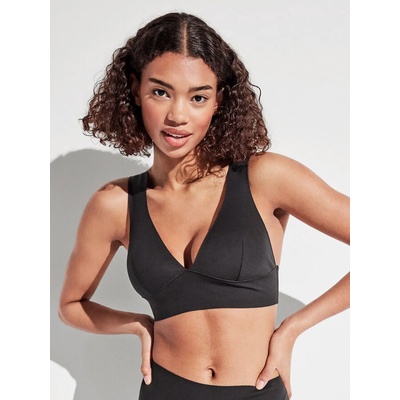 Gisela ЛАЗЕРНО РЯЗАНА ГОРНА ЧАСТ БАНСКИ 2/30059 negro gisela