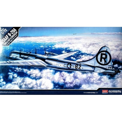 Academy USAAF B 29A Enola Gay & Bockscar 1:72