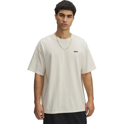 Under Armour Тениска Under Armour Men's Regular Fit Short-Sleeve T-Shirt - Stone