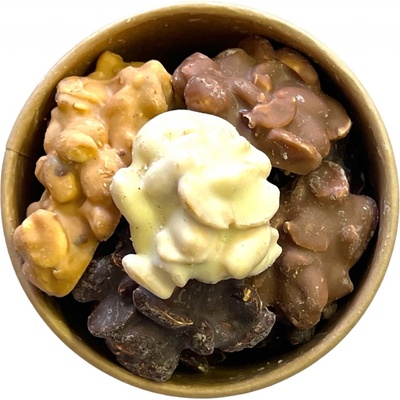 Nutworld Arašídové hrudky Mix barev 2 kg