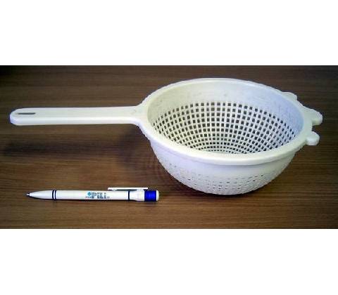 Cedník plast 19 cm