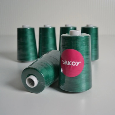 Takoy Overlock / coverlock polyesterová nit TKY 5000 barva tmavě zelená
