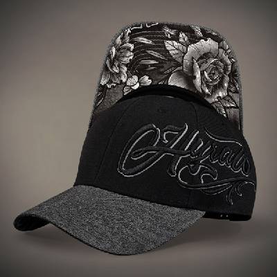 шапка с козирка hyraw - grey roses - 261tr05