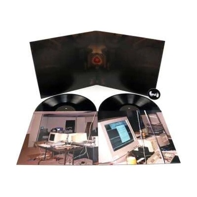 Nine Inch Nails: Quake LP 2