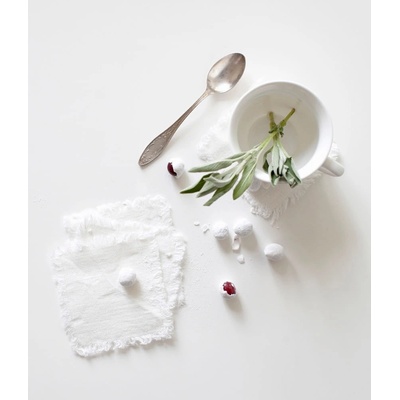 Linen Tales Комплект от 4 бели ленени подложки Classic, 10 x 10 cm - Linen Tales (LT-CSF-10x10-W)