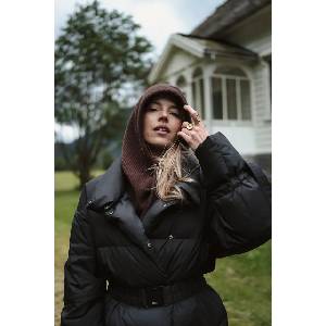 BIZUU качулка дамска от вълна bala (bala.brazowy)