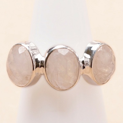 Nefertitis Měsíční kámen duhový prsten stříbro 52820