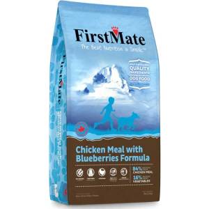 FirstMate Пиле и Боровинки 2, 3 кг