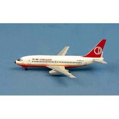 AeroClassic B737-200 Aviogenex Malaysian Hybrid Colors 1:400