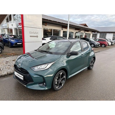 Toyota Yaris Hybrid Style PLUS 96 kW