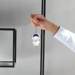 Winkee Светещ Ключодържател Астронавт