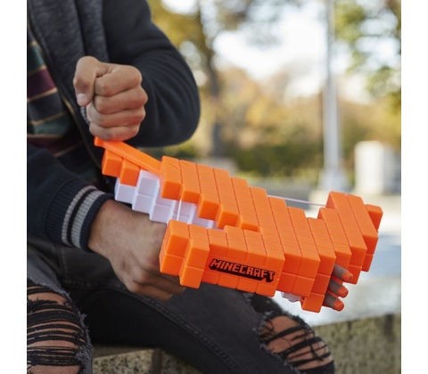Minecraft Hasbro NerfPillagers Crossbow