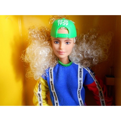 Barbie Sběratelská BMR blondýnka
