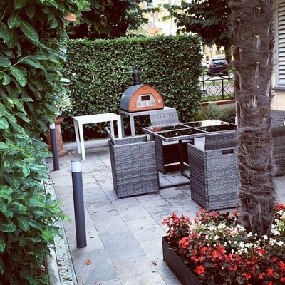 Pizza Party Pec na drevo 70x70 Kameň Biscotto Laserový teplomer
