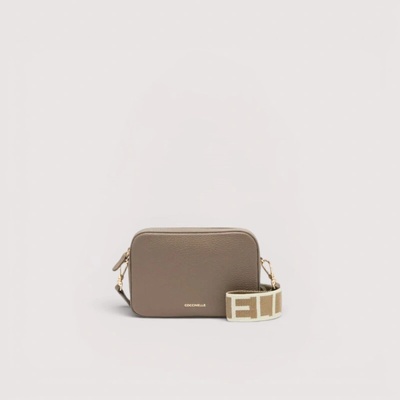 Coccinelle TEBE kožená MINI BAG Warm taupe E5MN555I101N89TU