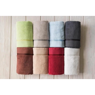 Jerry Fabrics osuška Color 70 x 140 cm tmavě vínová