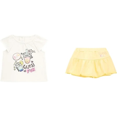 Guess Бяла тениска и жълта пола-панталон за бебе момиче Guess