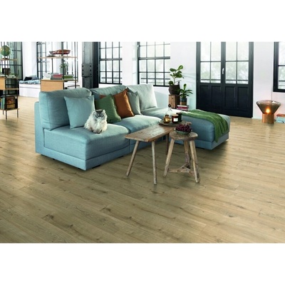 Egger EL2102 - Dunnington Oak light (EL2102)