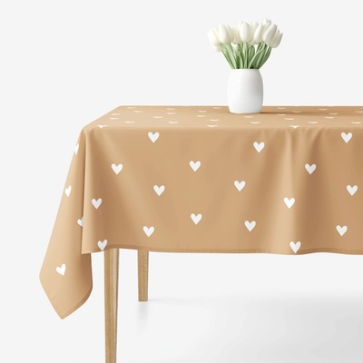 Goldea hranatý obrus 100% bavlnené plátno srdiečka na jesennej hnedej 80x80 cm