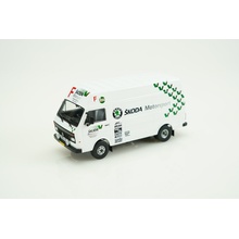 IXO Volkswagen LT45 LWB Škoda Motorsport rally assistance 1:43