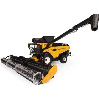 Kombajn New Holland CR11 1:32 Universal Hobbies