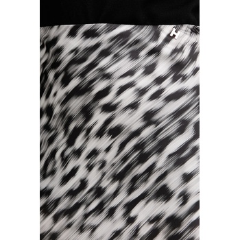 Silvian Heach Пола Silvian Heach SILGA в черно среднодълга разкроена GPA25457LO (GPA25457LO)