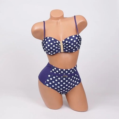 Елегантен бански в тъмносиньо с бели точки - чашка b