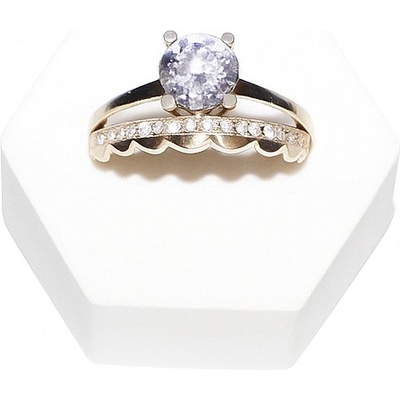 Златен пръстен