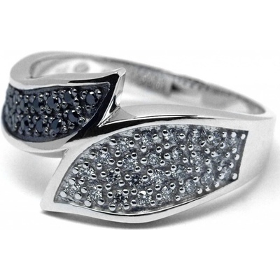 Klenoty Budín prsten z bílého zlata s černými a bílými diamanty J 28293 17