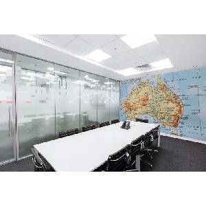 DIMEX ART Самозалепваща се флизелинова фототапета карта на австралия 375 x 250 см