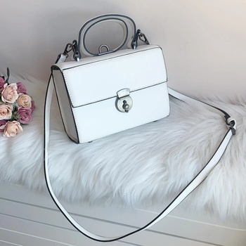 Image 1 of Бяла Дамска Чанта - Модел 2142