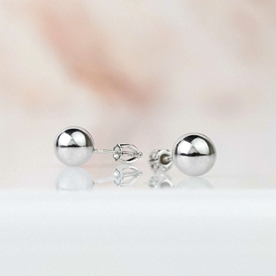 Lillian Vassago zlaté hladké a lesklé guľôčkové náušnice LLV66-GER158M7 biela