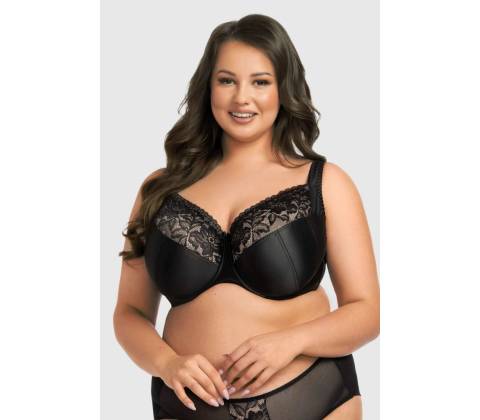 Nessa Omena Black