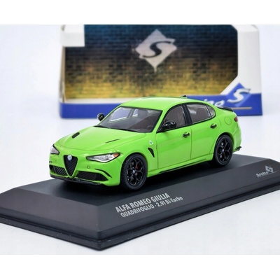 Solido Model auta Alfa Romeo Giulia Quadrifoglio 2020 zelený 1:43