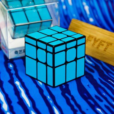 QiYi MoFangGe Mirror Blocks Cube M - Farebná (QiYi) Tyrkysová