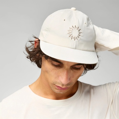 Brooks Movement Tech Hat béžová