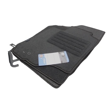 Petex Мокетни стелки за MITSUBISHI Outlander (2003-2007)