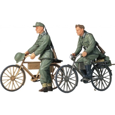 Tamiya 35240 German Soldier w/Bicycles 1:35