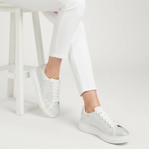  Сникърси D06089-2 White