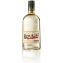 Božkov republika exclusive white 38% 0,7 l (čistá fľaša)