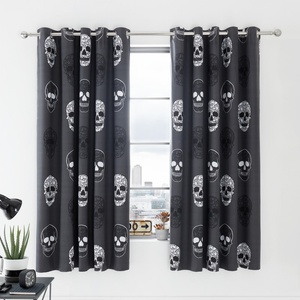 Catherine Lansfield Тъмносива детска завеса 2 бр. 168x183 cm Skulls - Catherine Lansfield (BD/57645/W/E6672/GY)